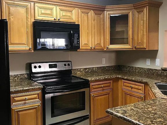 4th image of 7667 N Wickham Rd APT 1407