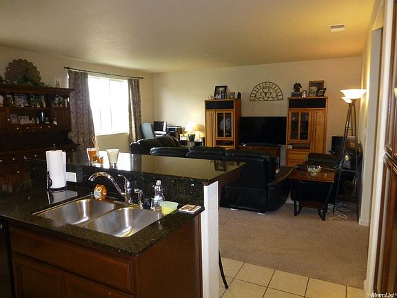 3rd image of 1265 Camilla Ct