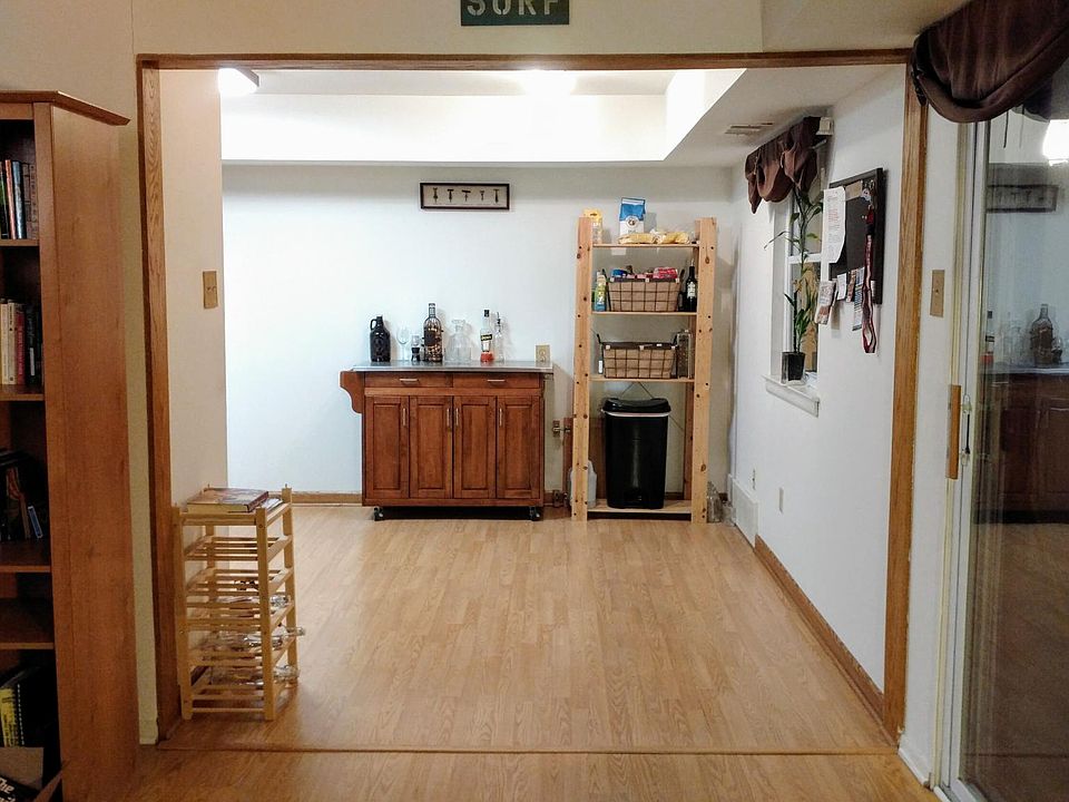 2nd image of 101 Shannon Dr #101