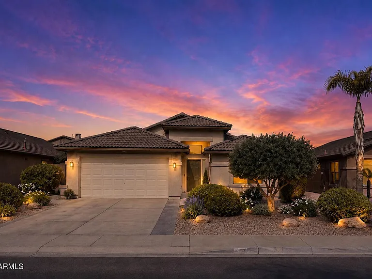 3134 E Winged Foot Dr — Photo 1