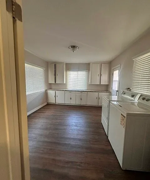10917 Bryant St — Photo 6