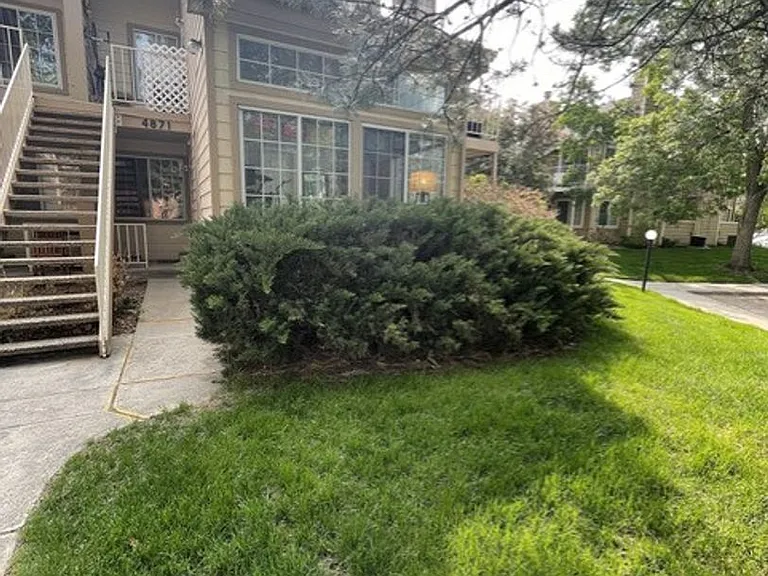 4871 White Rock Cir #G — Photo 1