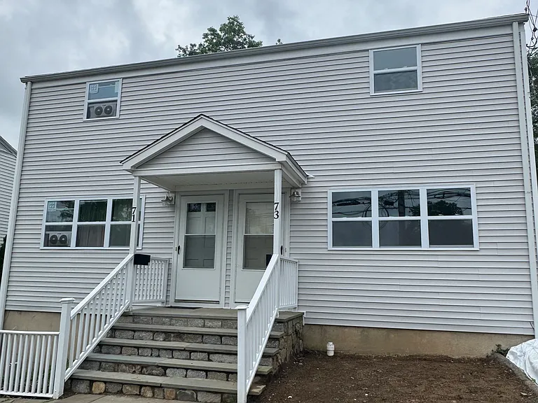 73 Ferris Ave — Photo 1