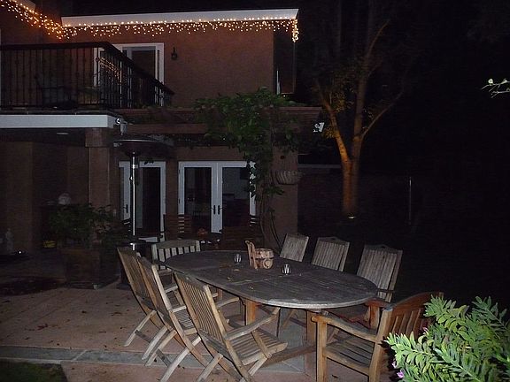 Backyard Dining