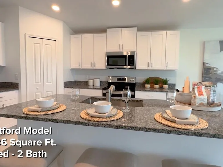 705 Dockside Dr SW — Photo 2
