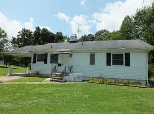 421 New York Ave, Oak Ridge, TN 37830