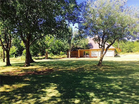 2nd image of 27072 Stonewood Dr