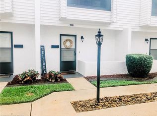 2018 Lakeview Dr, Sebring, FL 33870