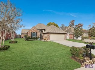 37064 Rivergate Ave, Geismar, LA 70734