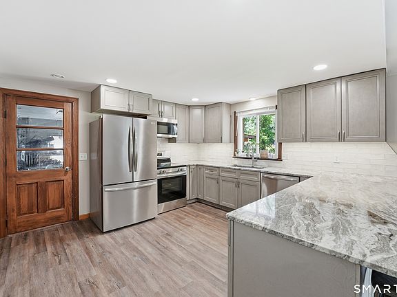 3rd image of 34 Rice Road