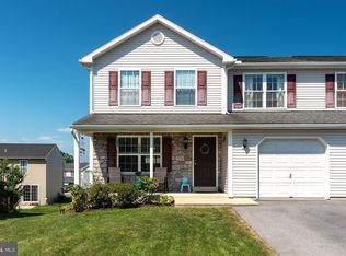 2812 Mannerchor Rd, Temple, PA 19560