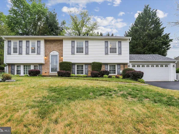 18017 Overwood Dr, Olney, MD 20832