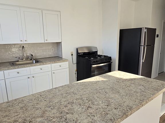3rd image of 71-14 66th St #3