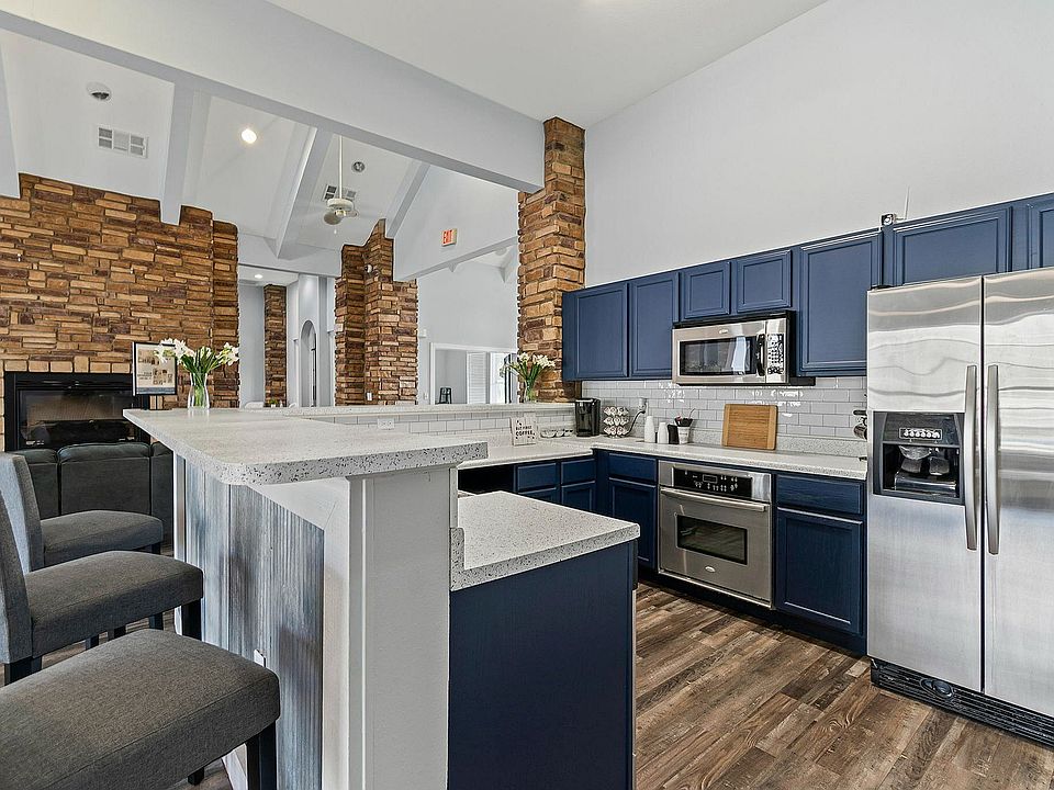 Clubhouse Kitchen