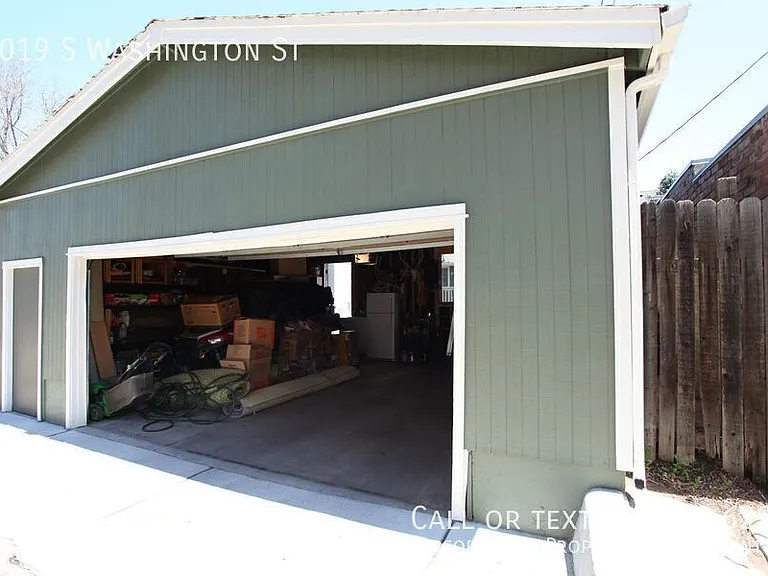 1019 S Washington St — Photo 32