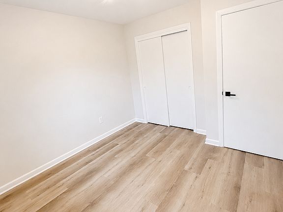 5th image of 531 Moosup Pond Rd #D