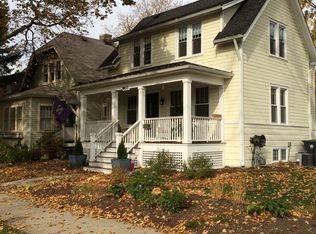 1803 Grant St, Evanston, IL 60201