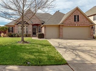 1815 Lakes Edge Blvd, Mansfield, TX 76063
