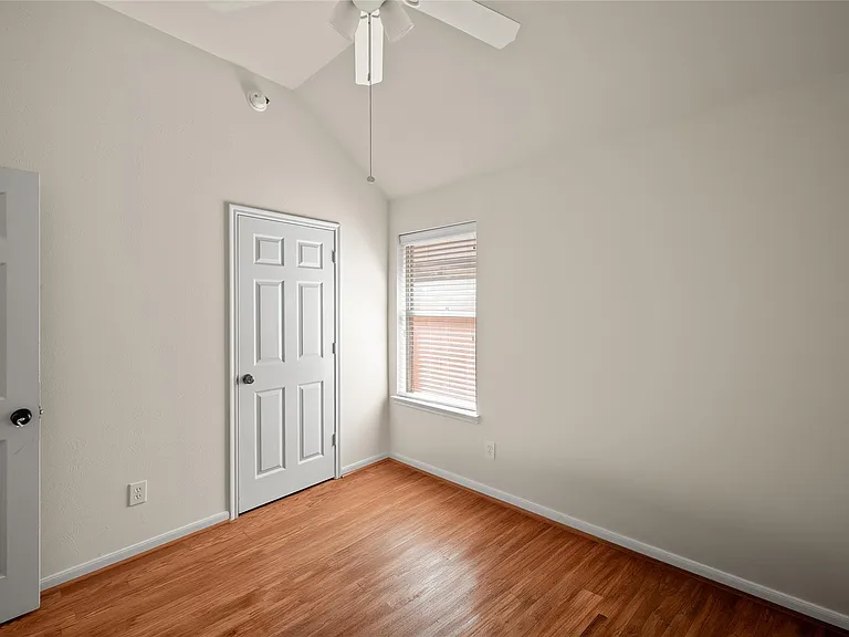 7007 Sierra Night Dr — Photo 24