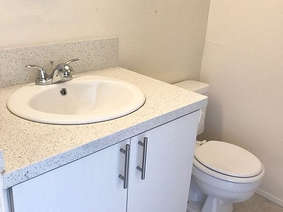3rd image of 3711 Grim Ave APT 4