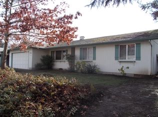 6347 D St, Springfield, OR 97478