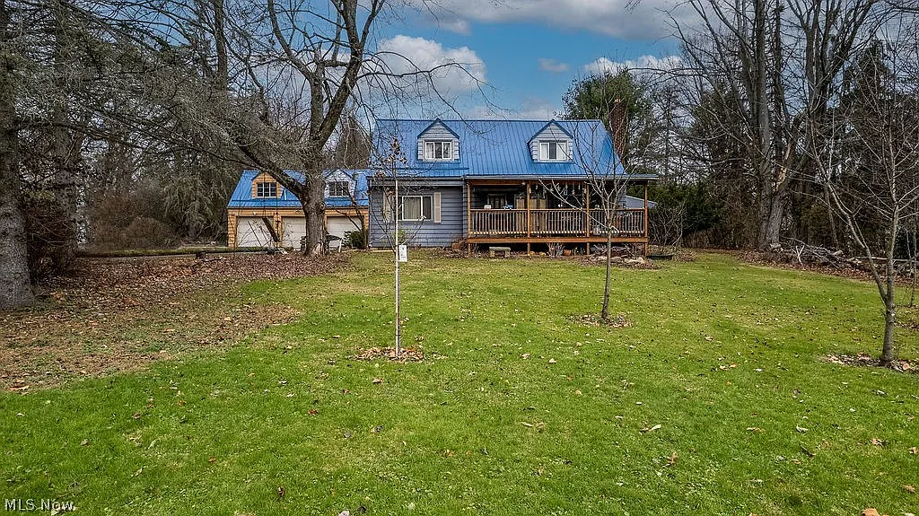 720 Colonial Dr photo 1