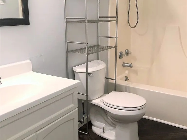 536 Buttinger Pl — Photo 5