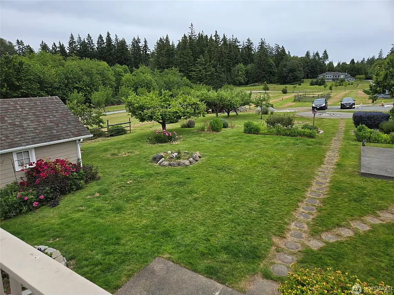 20001 Marine Dr NW — Photo 25