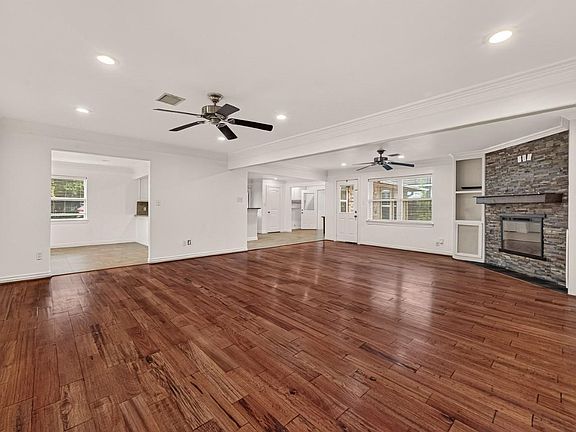 4th image of 8522 Westview Dr