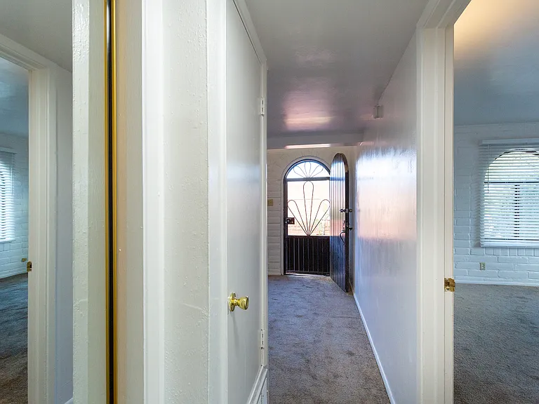 565 N Macnab Dr #A — Photo 17