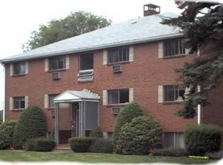 45 Walsh St APT 3, Framingham, MA 01701