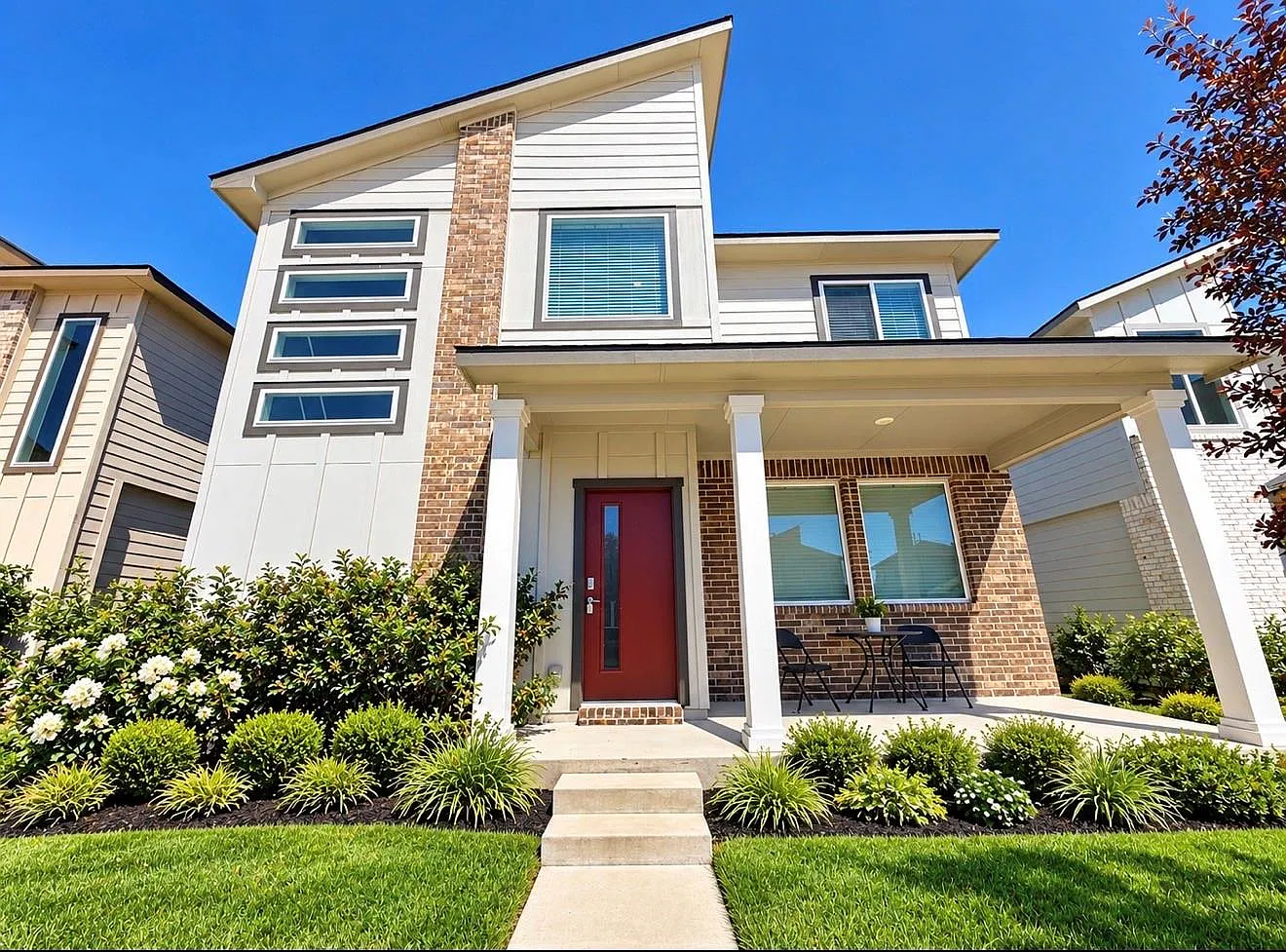 3 bed, 2.5 bath, 1611 sqft, $2,250 — Photo 1