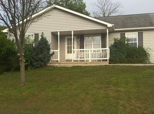 438 Pacific Blvd, Hedgesville, WV 25427