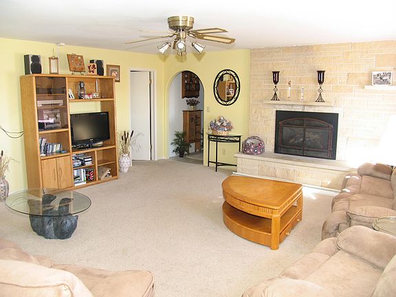 2nd image of 16270 Sarita Cir
