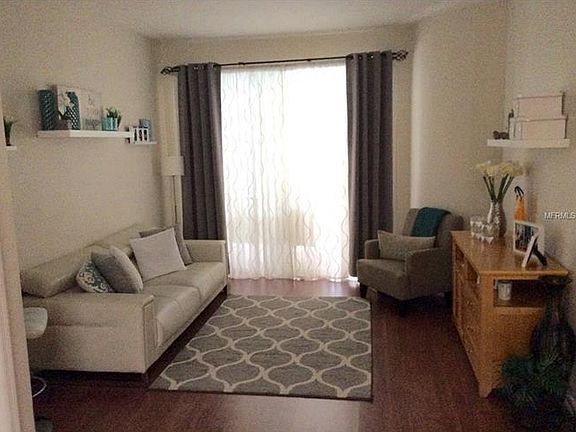3rd image of 7770 Glynde Hill Dr