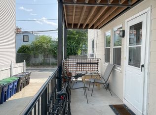 28 Ward St #1, Somerville, MA 02143