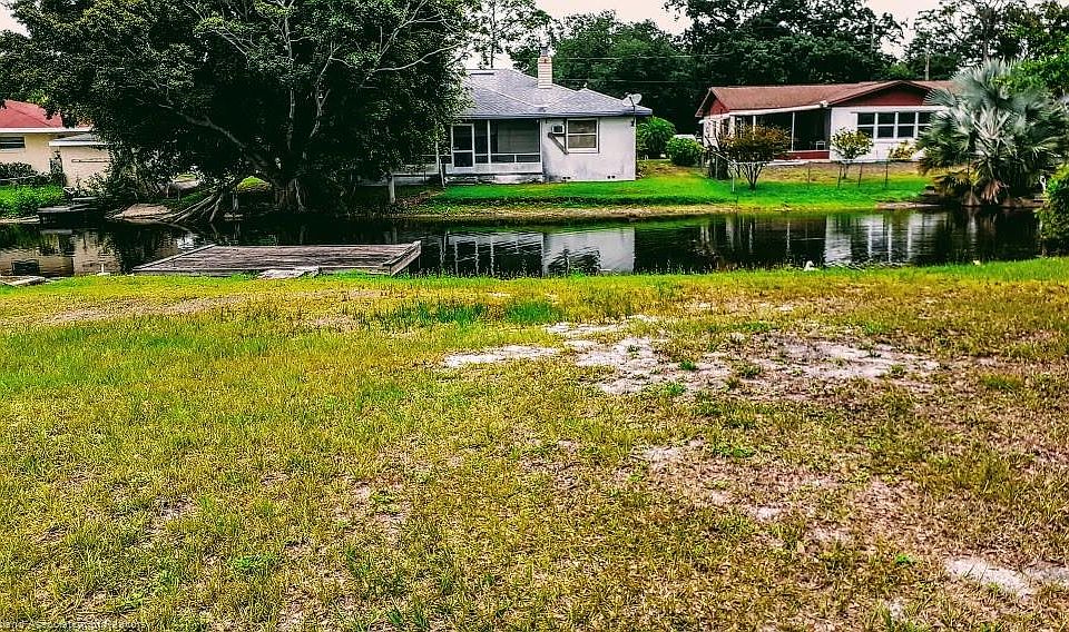 2nd image of 1004 Kerry Dr
