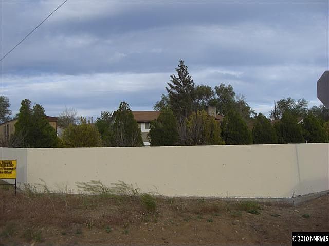 1st image of 5496 Yukon Dr