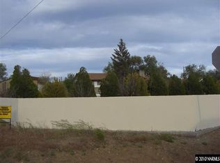 5496 Yukon Dr, Sun Valley, NV