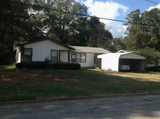 1402 Larkin Ave, Mount Pleasant, TX 75455