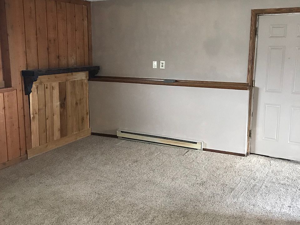 2nd image of 1437 Eagles Nest Cir Unit A