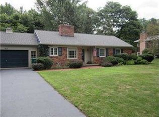 3 Little Spring Run, Fairport, NY 14450