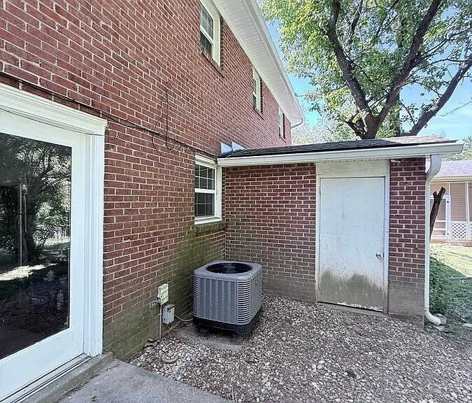 246 Medlock Rd — Photo 10