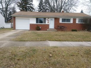 12733 Takoma Dr, Sterling Heights, MI 48313