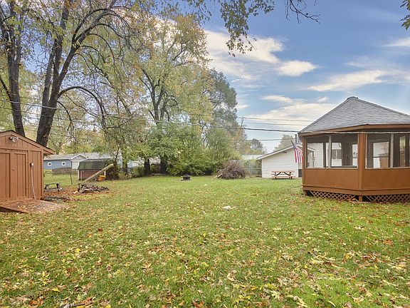 5th image of 4710 W Lakeshore Dr
