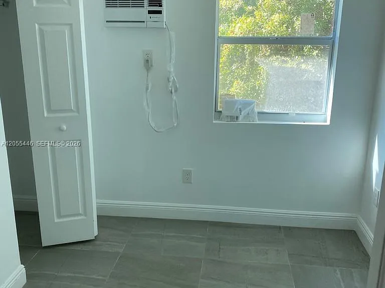 4023 SW 19th St #D — Photo 20