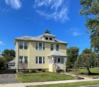 31 Vincent Street, West Hartford, CT, 06119