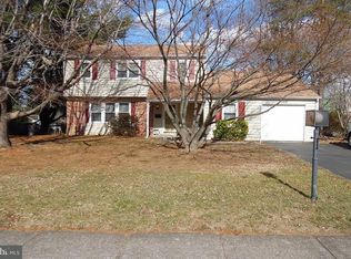 195 Belair Rd, Warminster, PA 18974