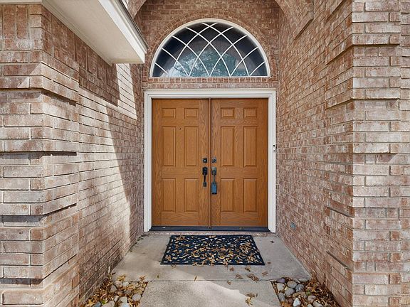 4th image of 209 Brian Way