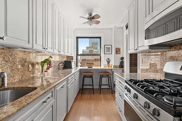 1st image of 230 W End Ave APT 15C